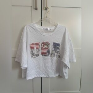 USA Embroidered Women's Crop Tee Medium NWT